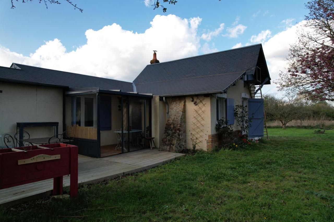 Le Gite Du Loir A Velo, Gite D'Etape, Backpacker Marcon Exterior photo