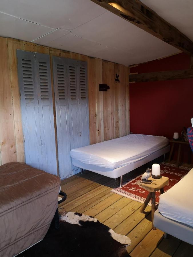 Le Gite Du Loir A Velo, Gite D'Etape, Backpacker Marcon Exterior photo